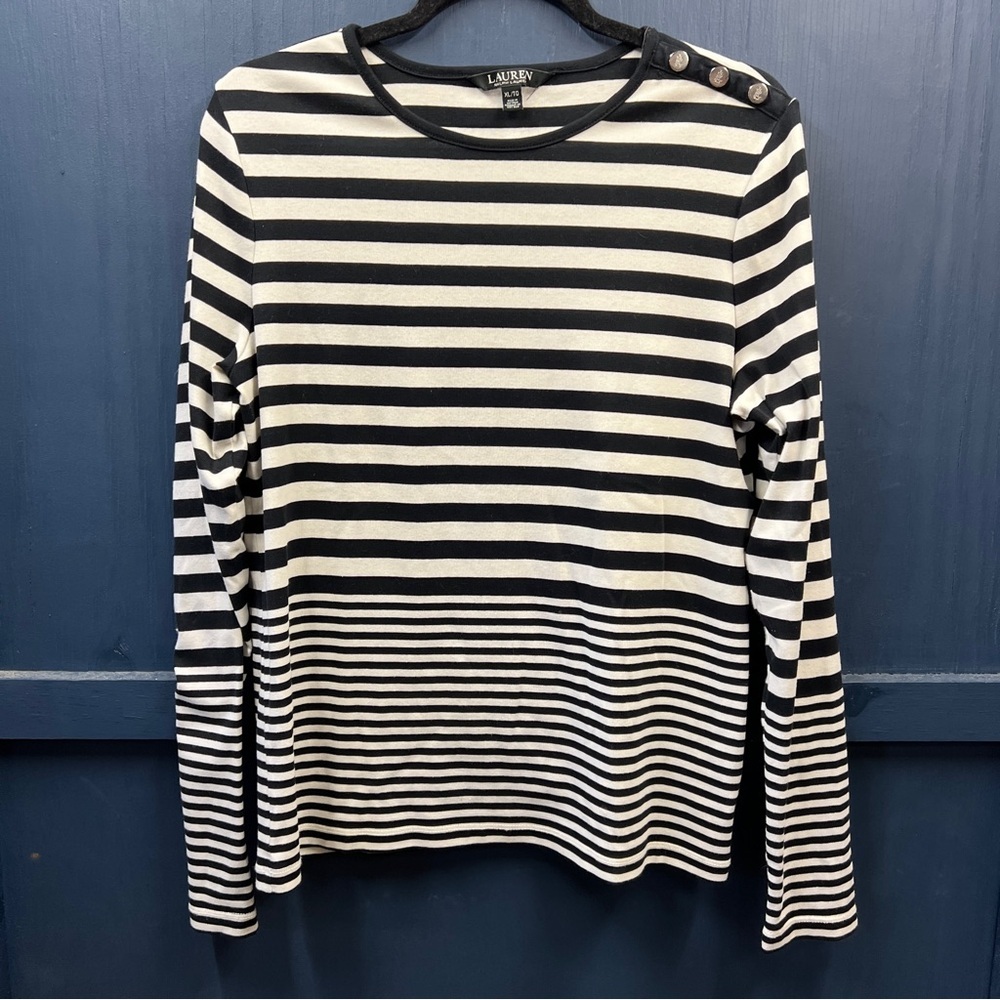 Lauren black label Striped Black and White Long Sleeve Top size x-large